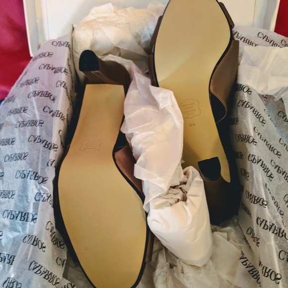 Caparros VINTAGE Satin Pumps - Picture 5 of 6